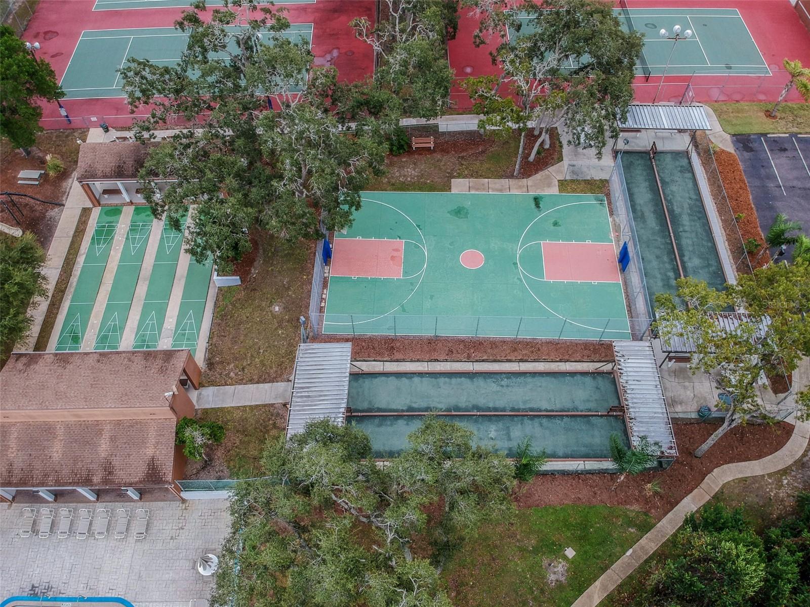 BEACON WOODS FAIRVIEW VILLAGE - Residential