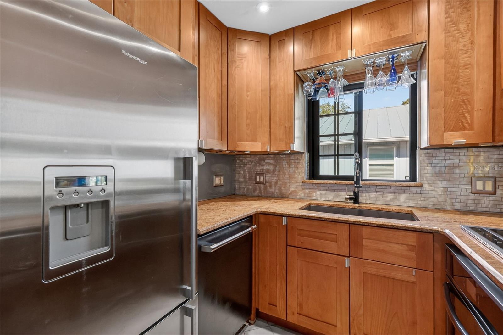 MOUNT DORA DORA ARMS CONDO - Residential