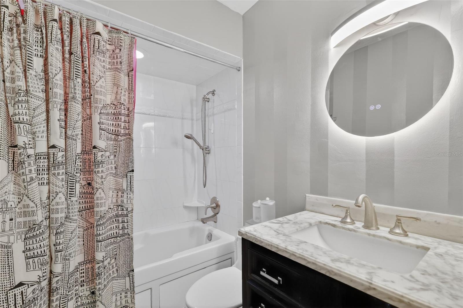 MOUNT DORA DORA ARMS CONDO - Residential