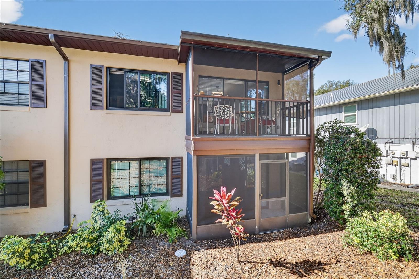 MOUNT DORA DORA ARMS CONDO - Residential