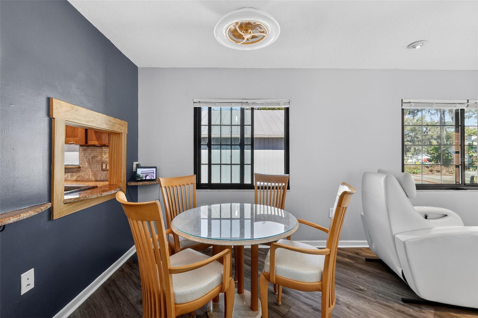 MOUNT DORA DORA ARMS CONDO - Residential