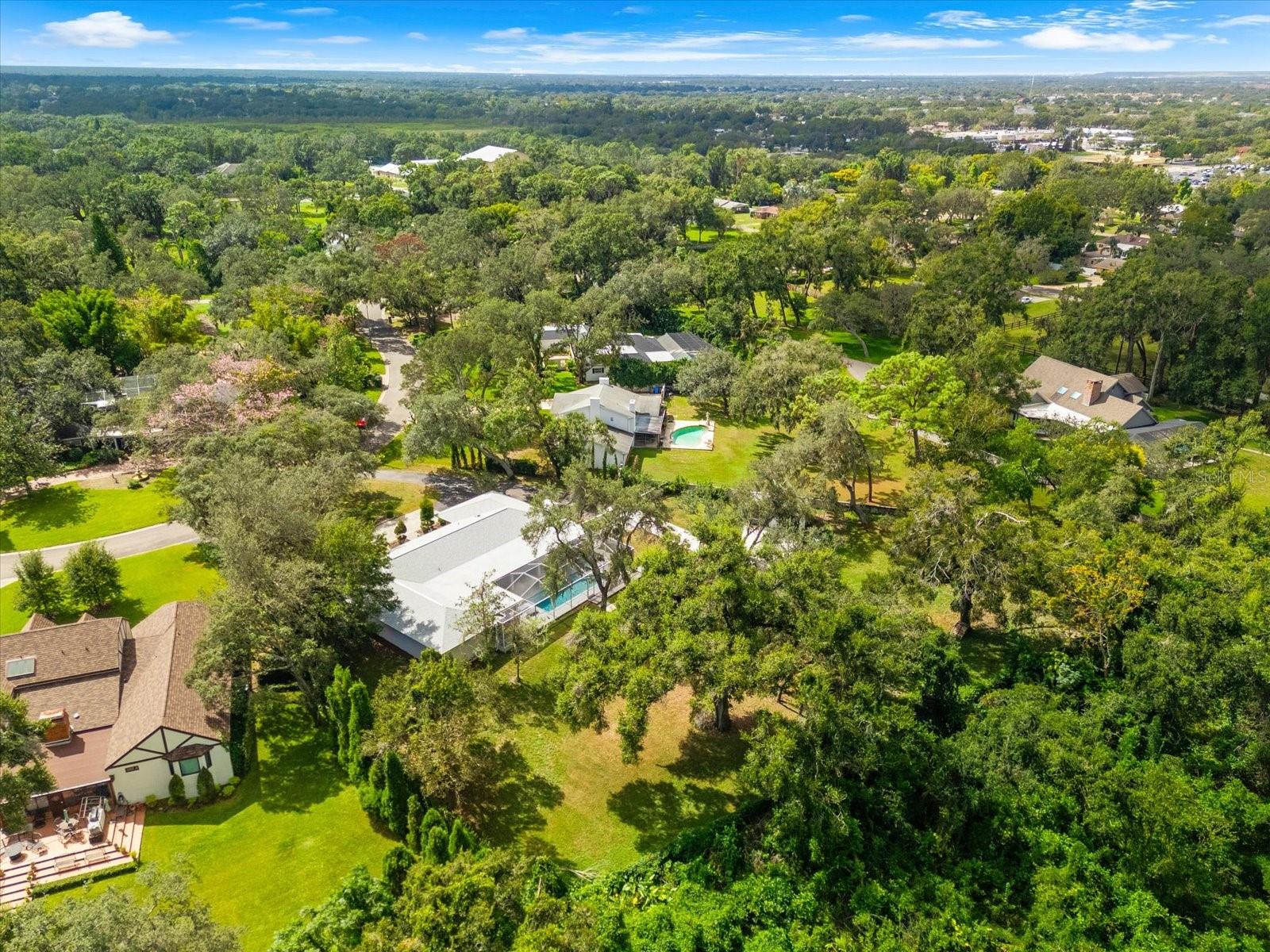 CAMBRIDGE PLACE - Residential