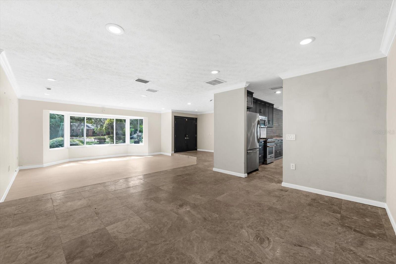 CAMBRIDGE PLACE - Residential