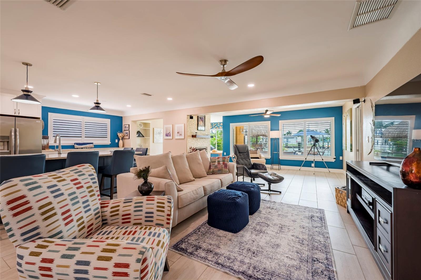 541 CRYSTAL DRIVE
