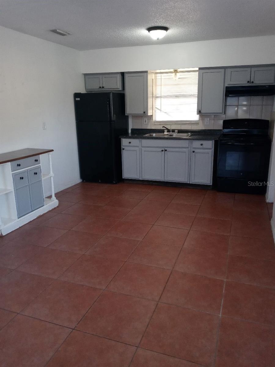 SUNNY LAKES ESTATES - Residential Income