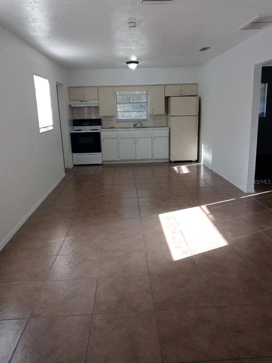 SUNNY LAKES ESTATES - Residential Income