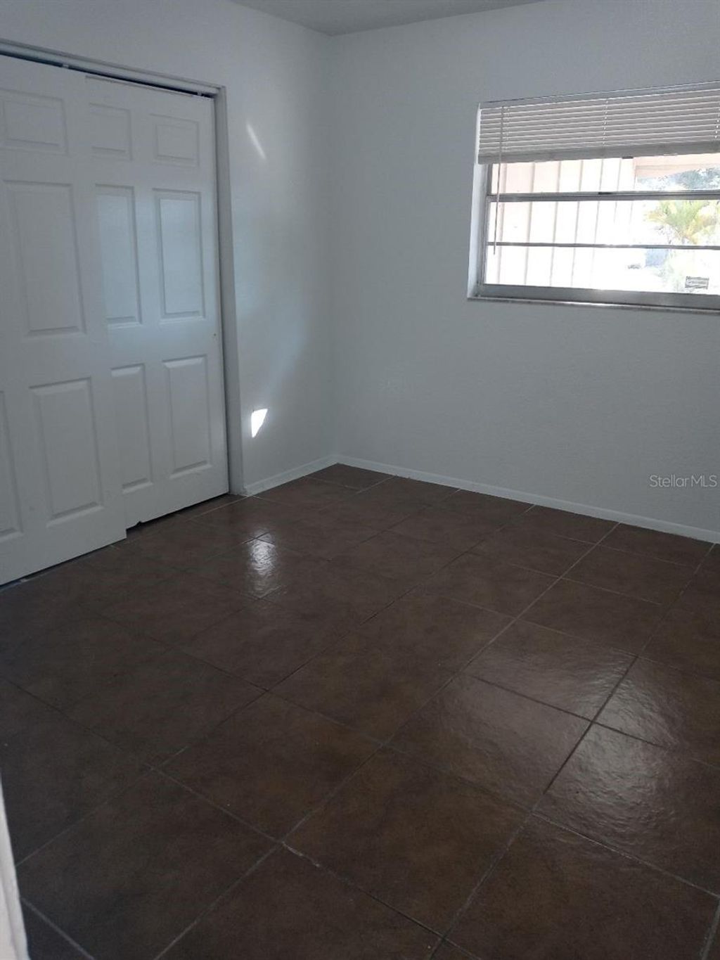 Photo of 807 60th Avenue W, Bradenton, FL 34207 (MLS # A4693646)