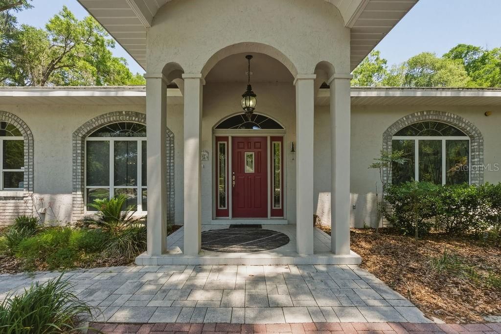 Photo of 8710 SW 190th Circle, Dunnellon, FL 34432 (MLS # OM723276)