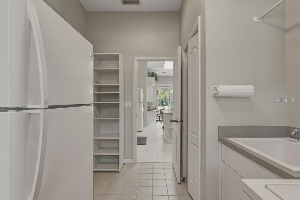 RAINBOW SPGS COUNTRY CLUB - Residential