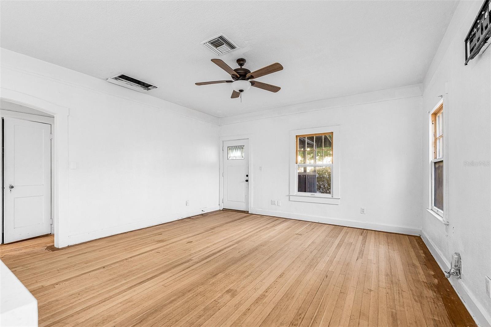 1339 13TH STREET W