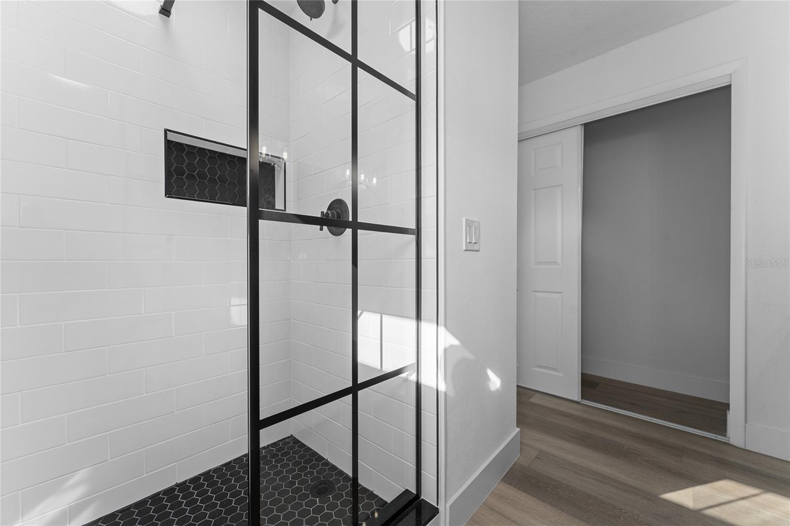 W H WURSTS ADD - Residential