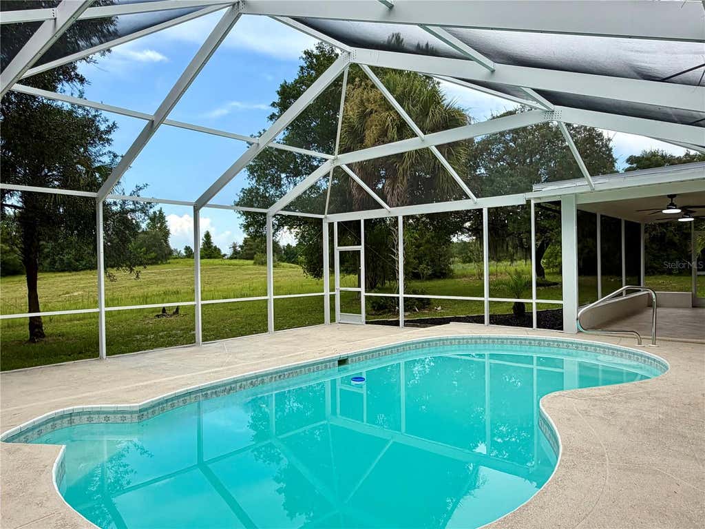 Photo of 16590 SW 46th Circle, Ocala, FL 34473 (MLS # R4911835)