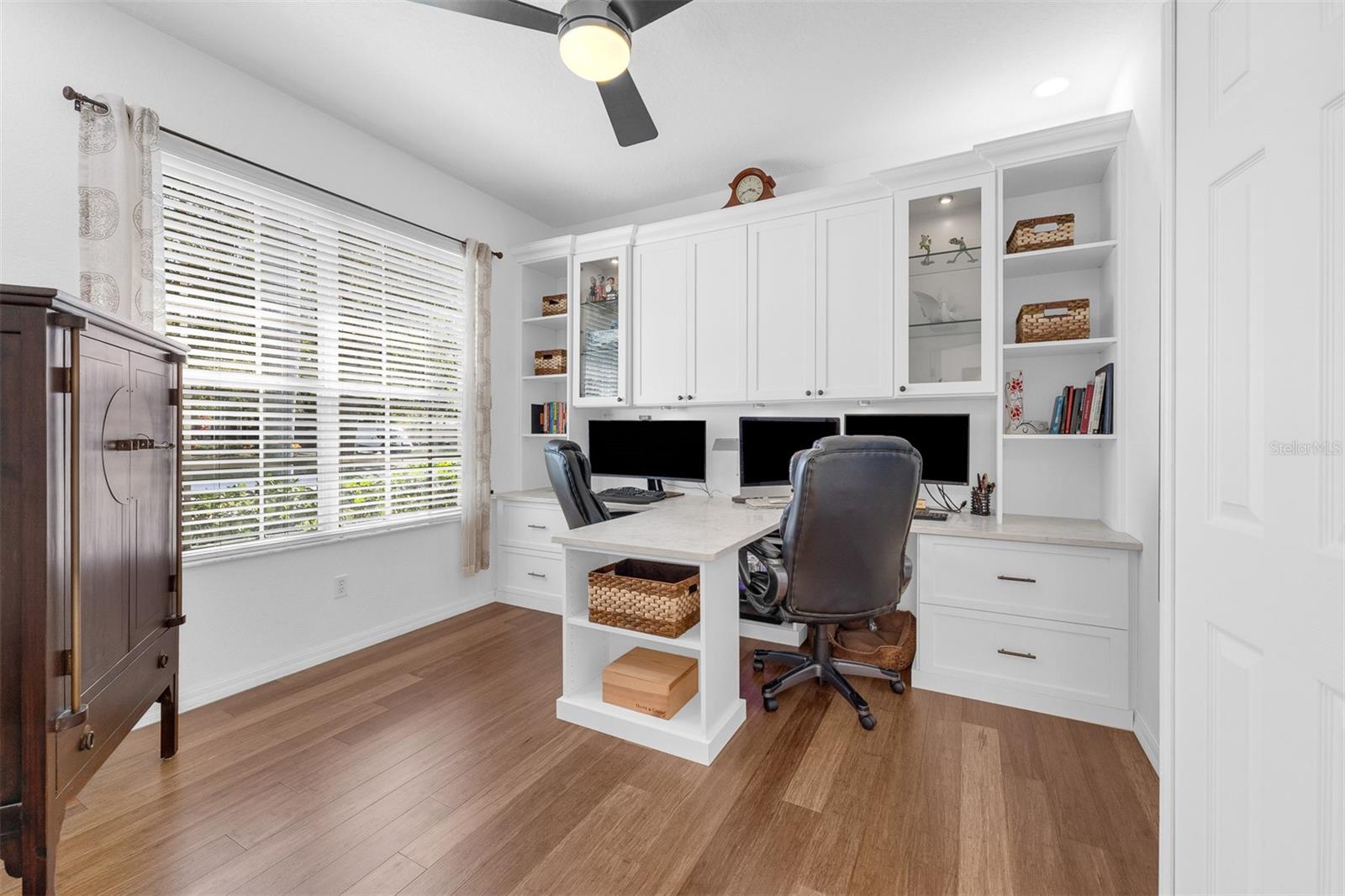 NORTHLAKE PARK ENCLAVE - Residential