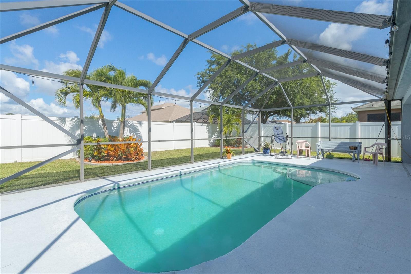 3672 BRANTLEY CIRCLE