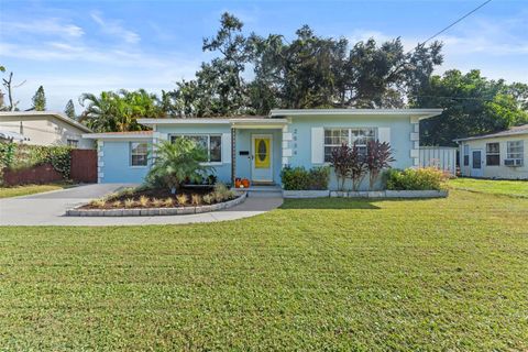 Photo of 2534 22nd Street S, St Petersburg, FL 33712 (MLS # TB8447981)