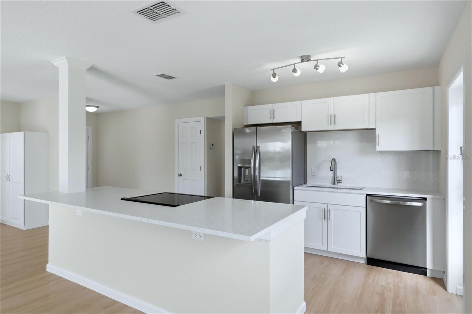 WHITFIELD COUNTRY CLUB HEIGHTS UN 1&2 - Residential