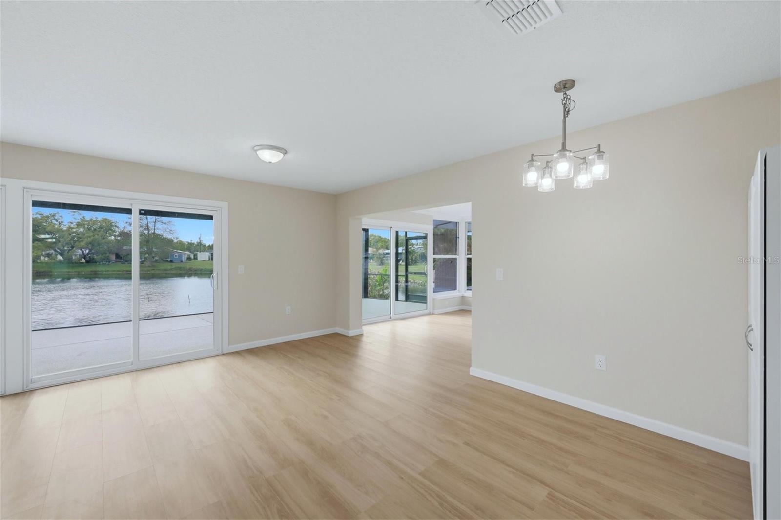 WHITFIELD COUNTRY CLUB HEIGHTS UN 1&2 - Residential