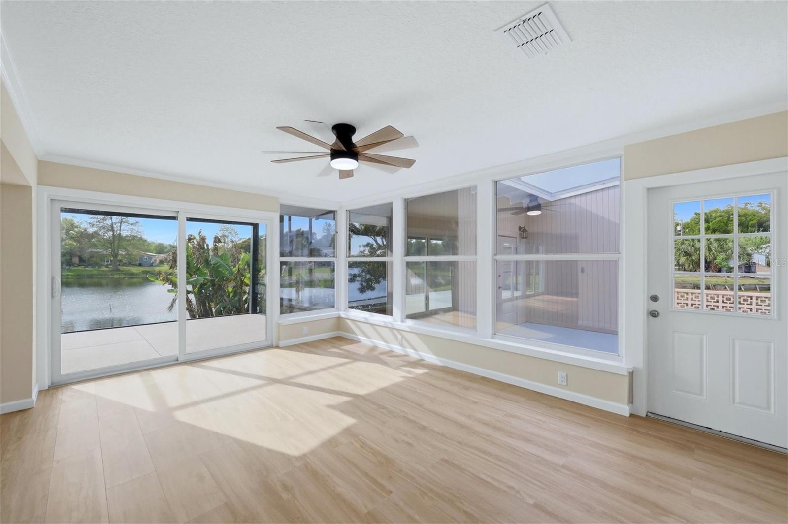 WHITFIELD COUNTRY CLUB HEIGHTS UN 1&2 - Residential