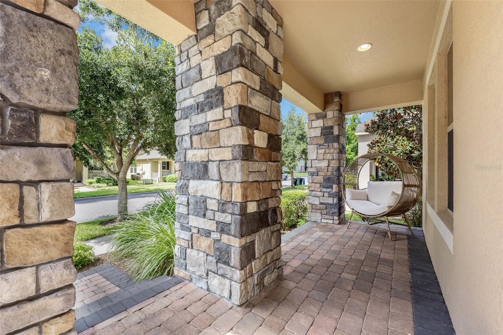 8807 EDEN COVE DRIVE