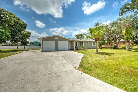 A home in PORT CHARLOTTE