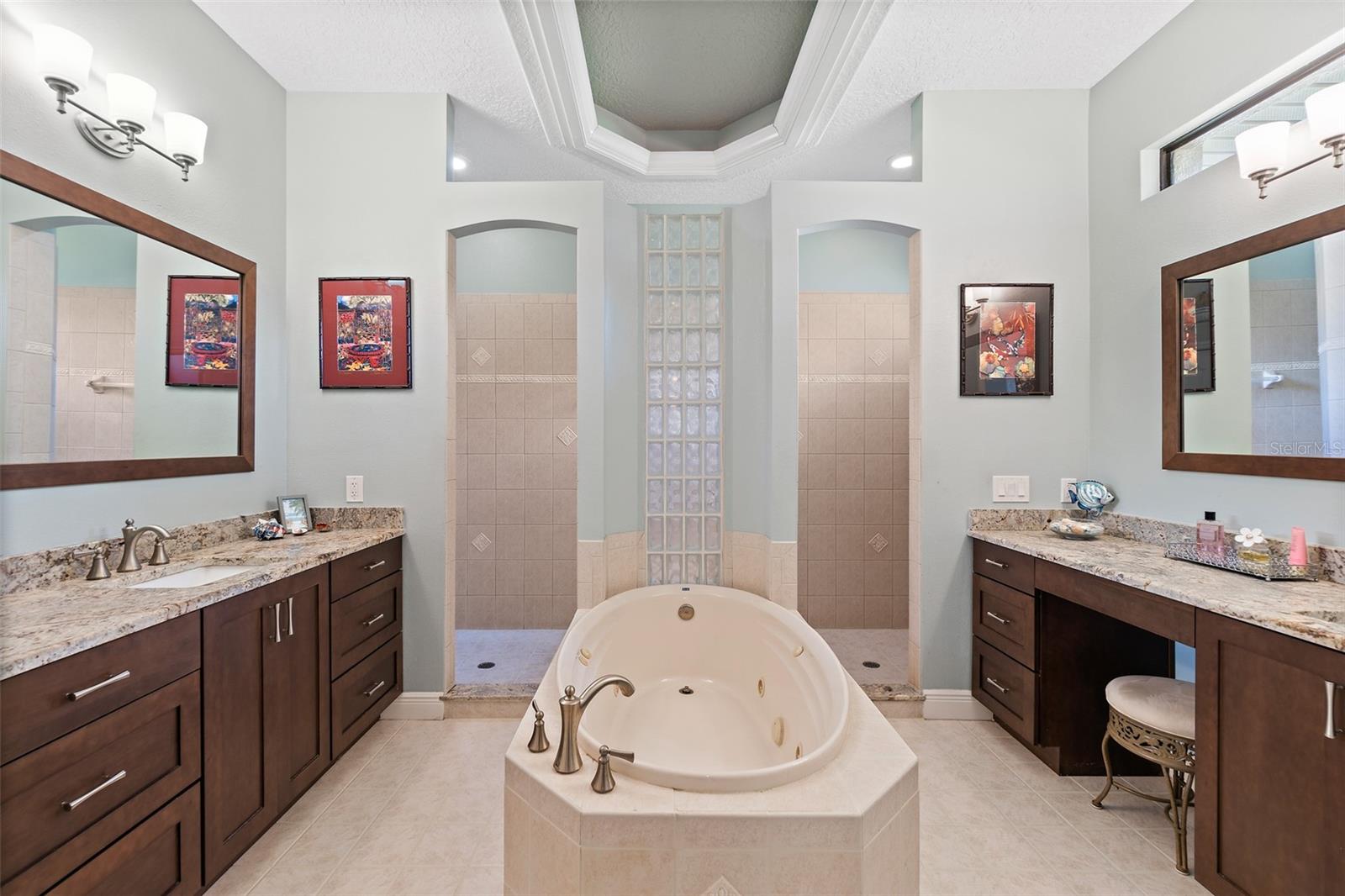 PLANTATION PH 01 - Residential