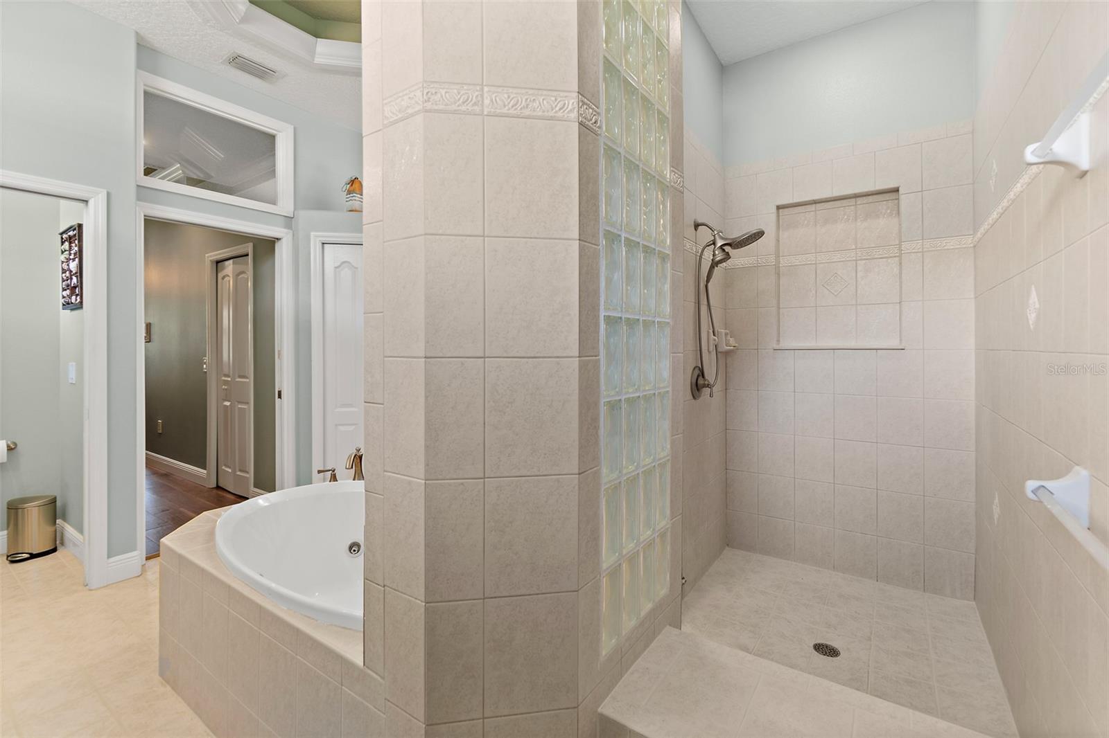 PLANTATION PH 01 - Residential