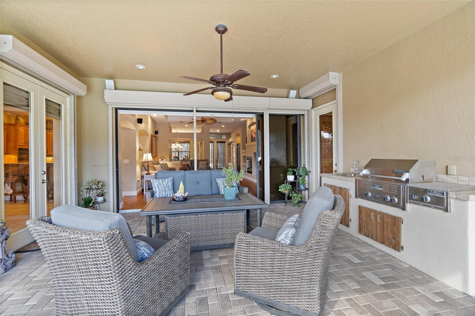 PLANTATION PH 01 - Residential