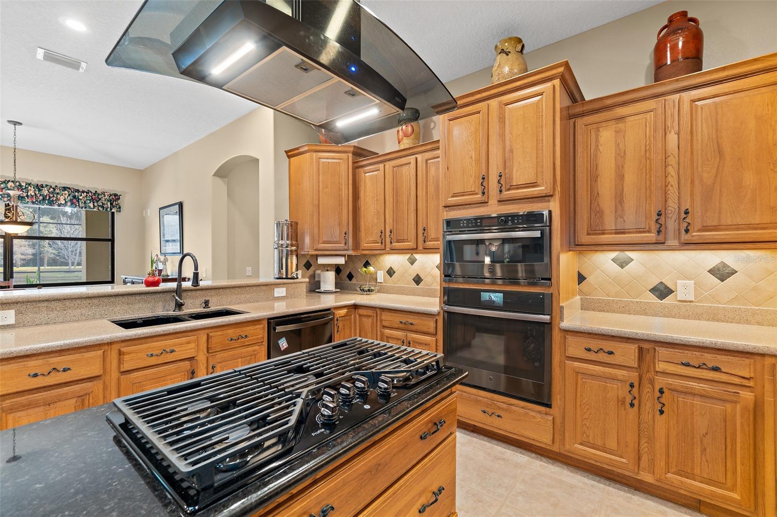 3031 SOUTHERN OAKS DRIVE