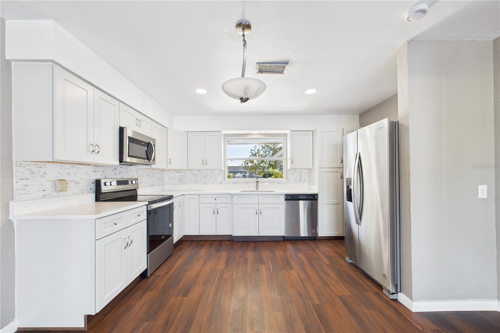 CATALINA ISLE ESTATES - Residential