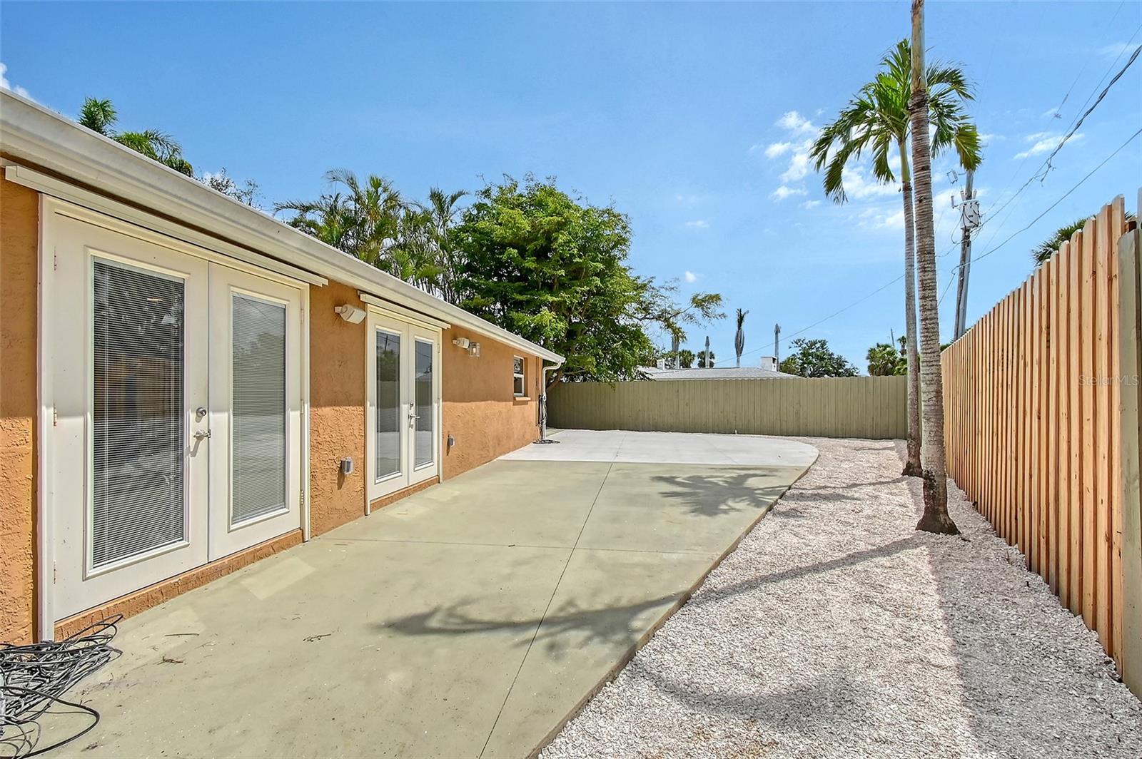 ACREAGE & UNREC - Residential