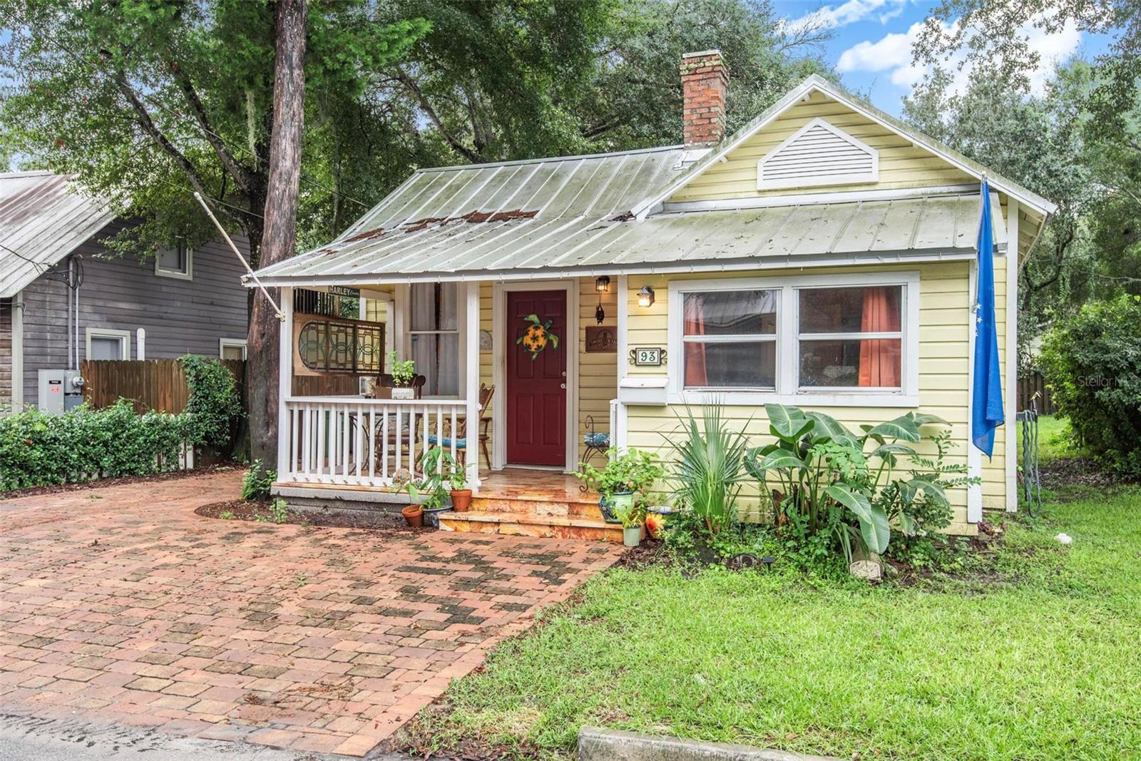 93 LINCOLN STREET