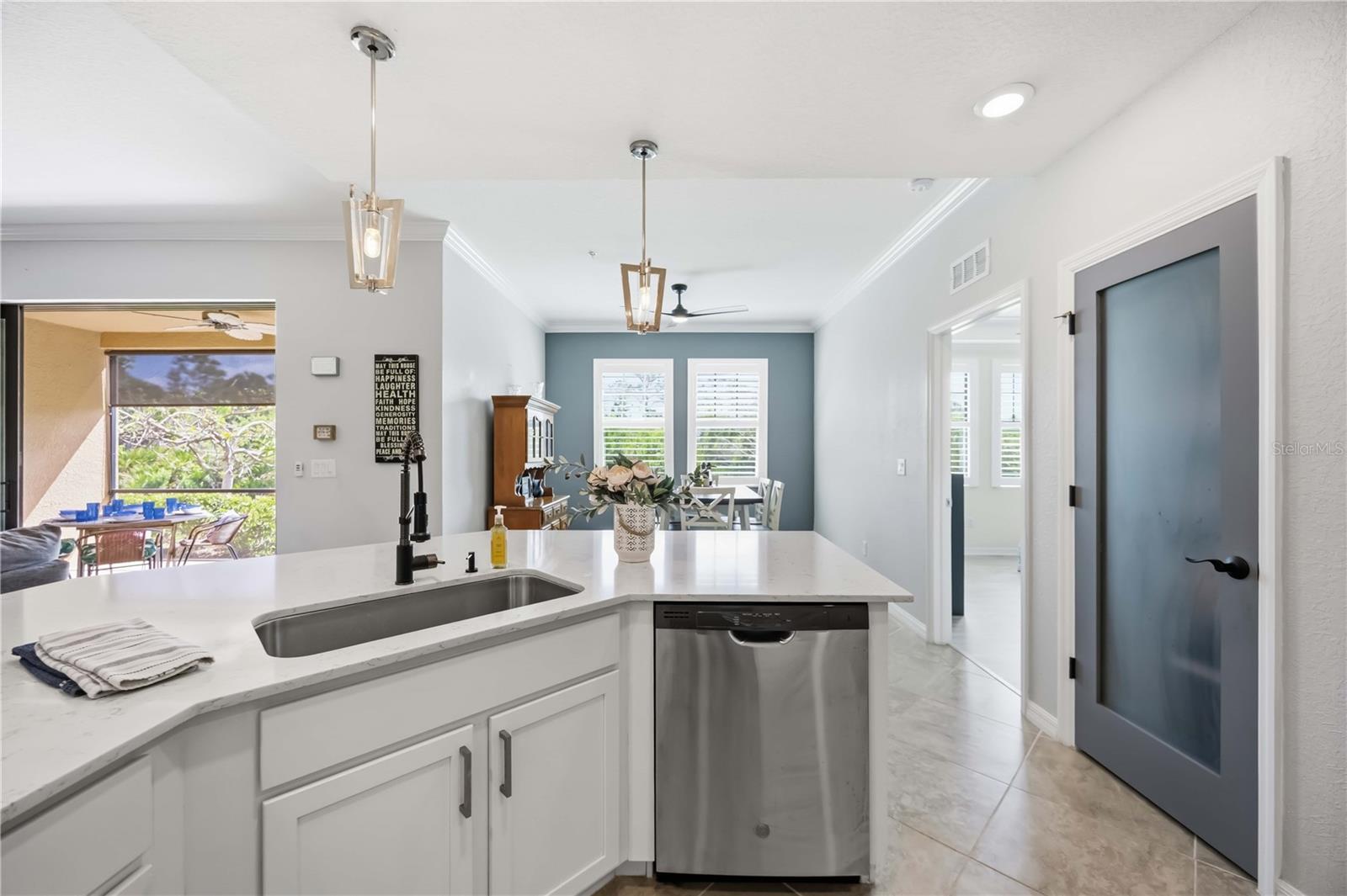 SARASOTA NATIONAL - Residential