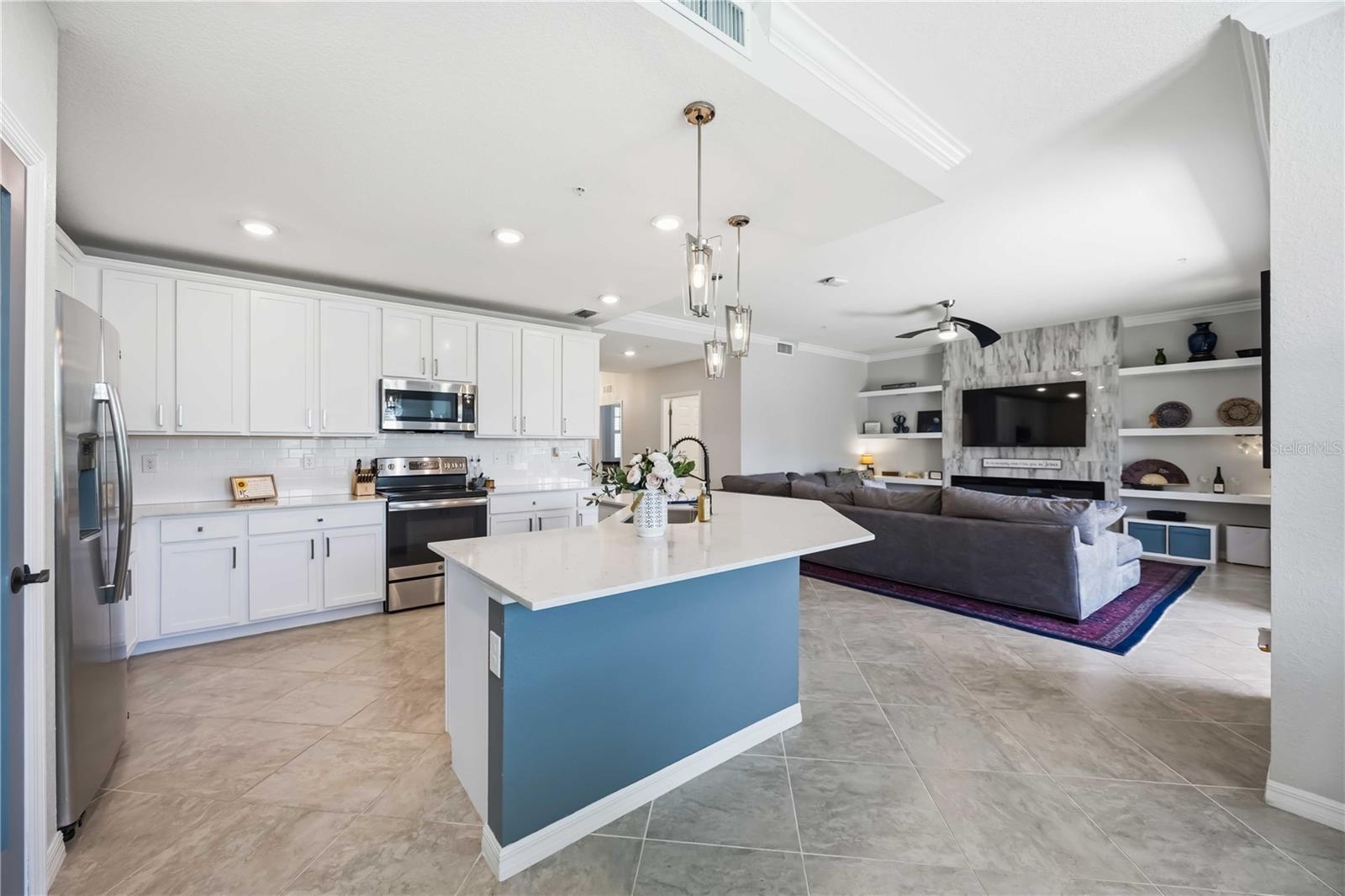 SARASOTA NATIONAL - Residential