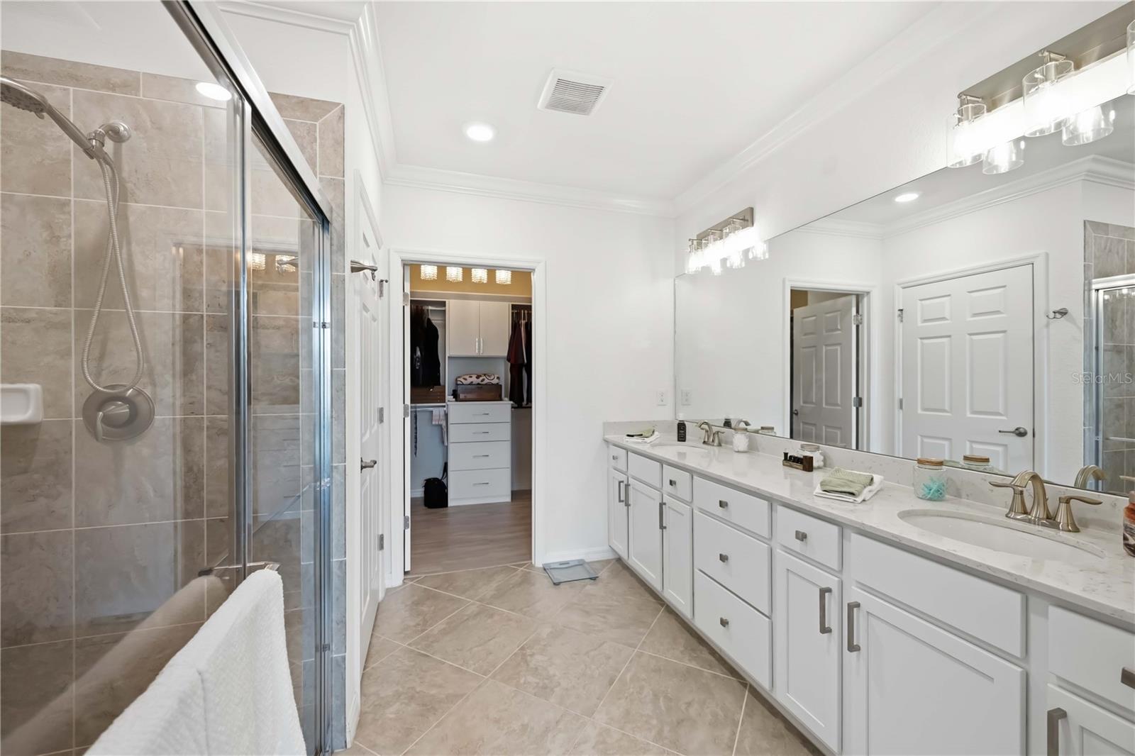 SARASOTA NATIONAL - Residential