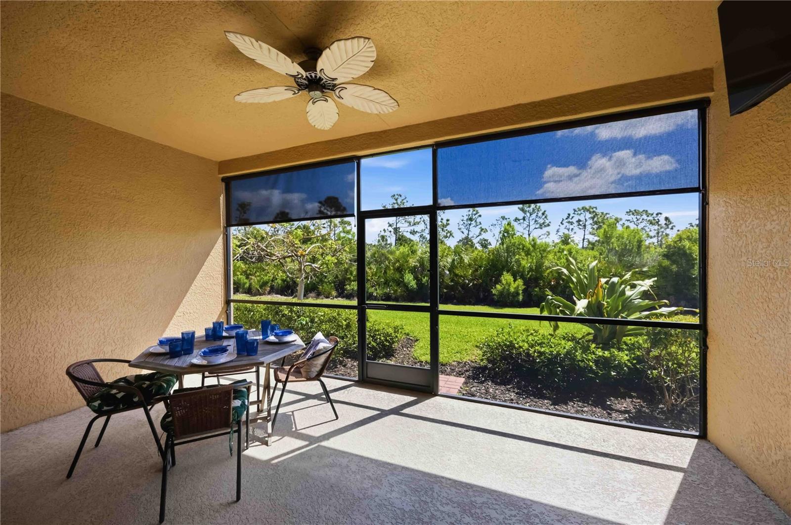 SARASOTA NATIONAL - Residential