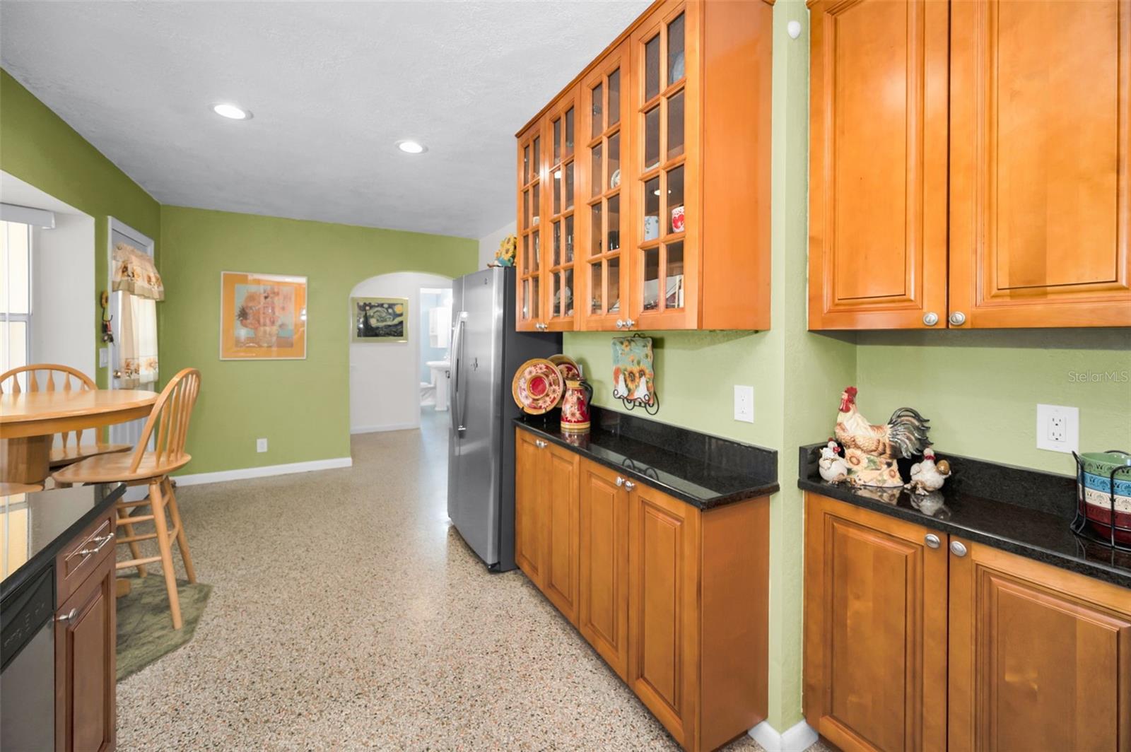 JACOBSENS REP L A - Residential