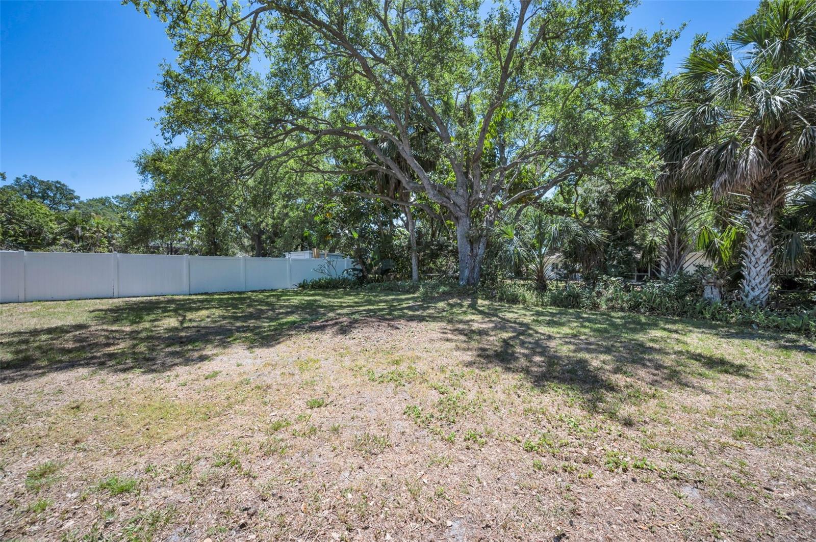 JACOBSENS REP L A - Residential