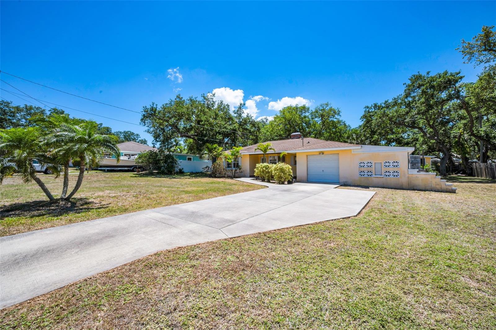 JACOBSENS REP L A - Residential