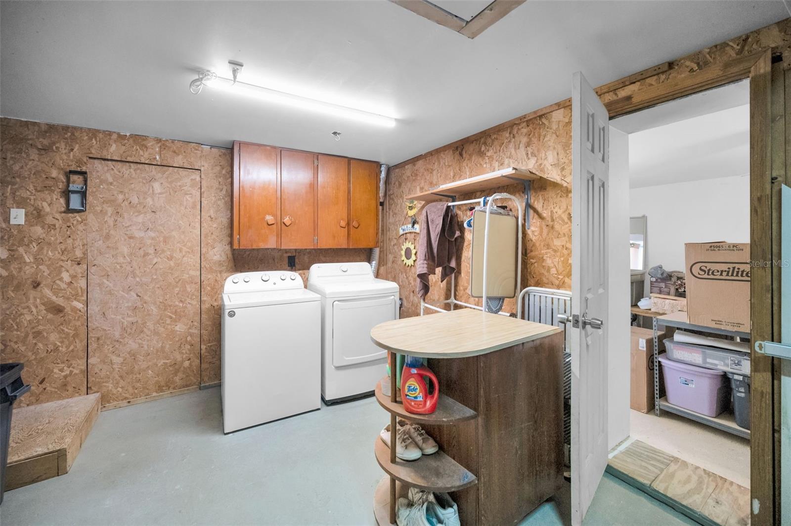 JACOBSENS REP L A - Residential