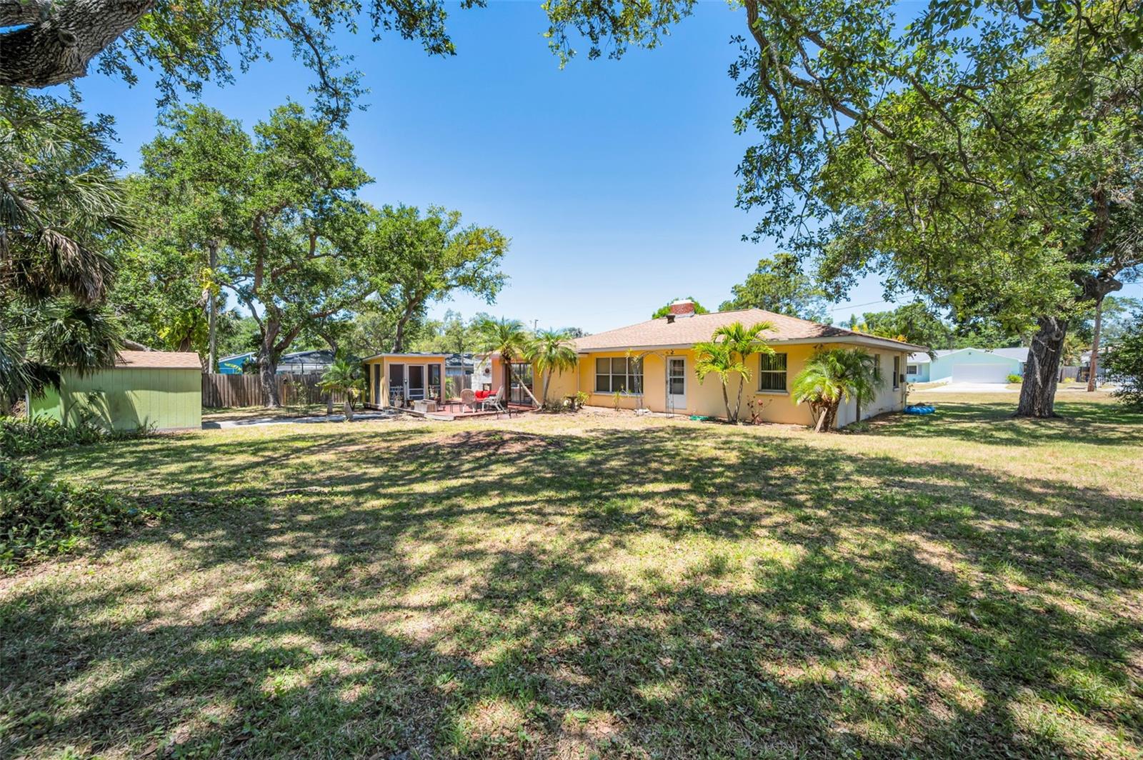 JACOBSENS REP L A - Residential