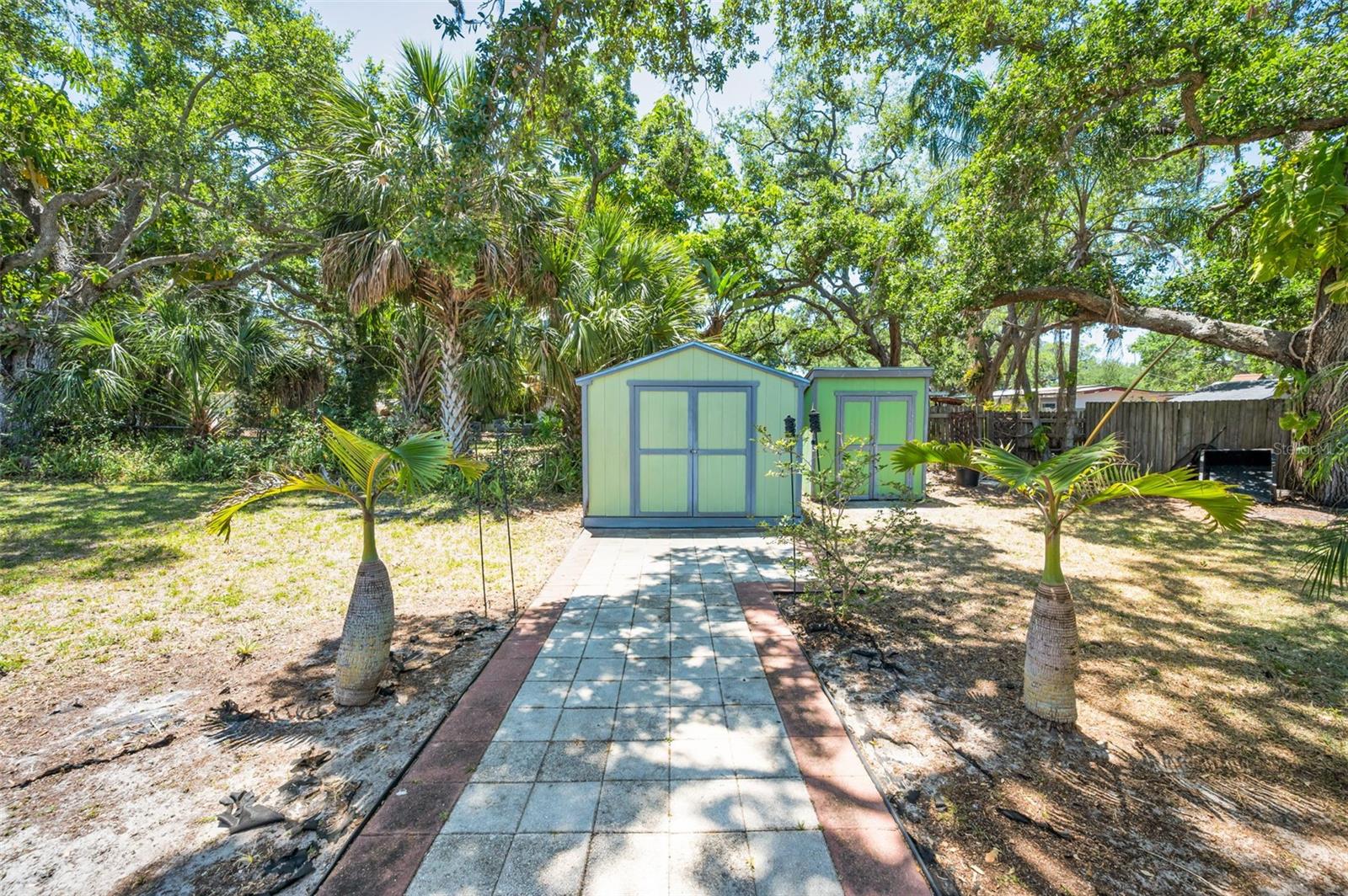 JACOBSENS REP L A - Residential
