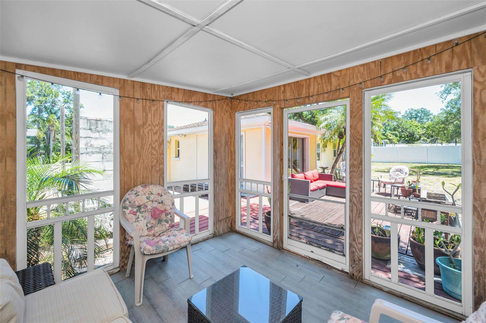JACOBSENS REP L A - Residential