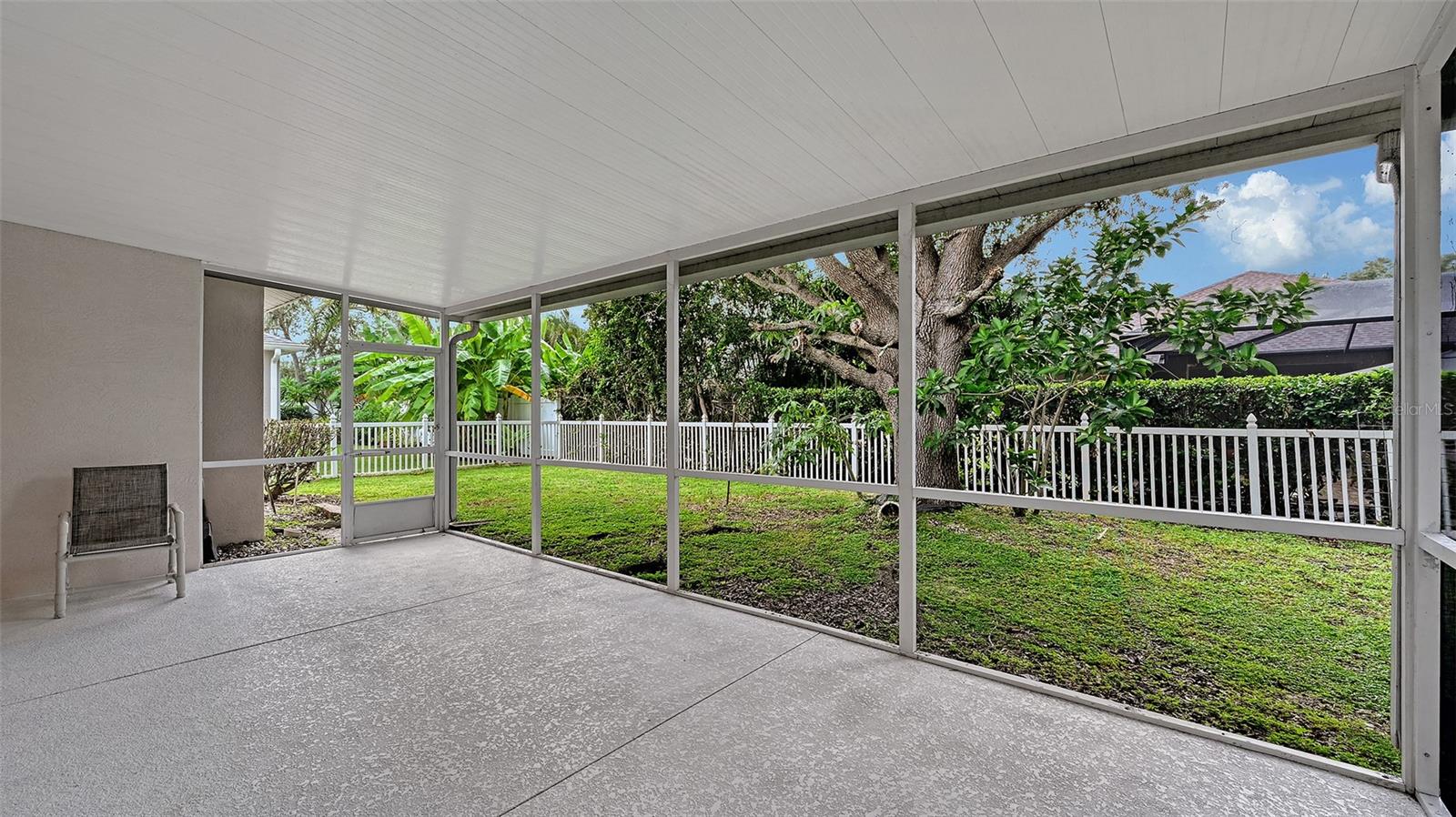 CARLYLE AT VILLAGES OF PALM-AIRE - Residential