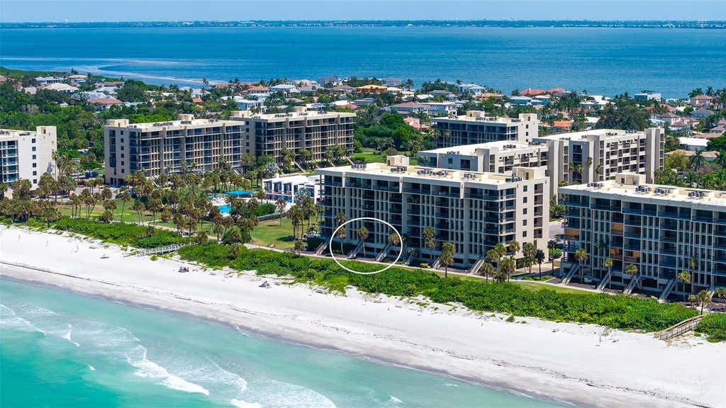 Photo of 1055 Gulf Of Mexico Drive #105, Longboat Key, FL 34228 (MLS # A4703386)