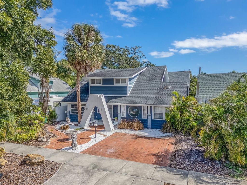 Photo of 945 11th Street N, St Petersburg, FL 33705 (MLS # TB8443960)