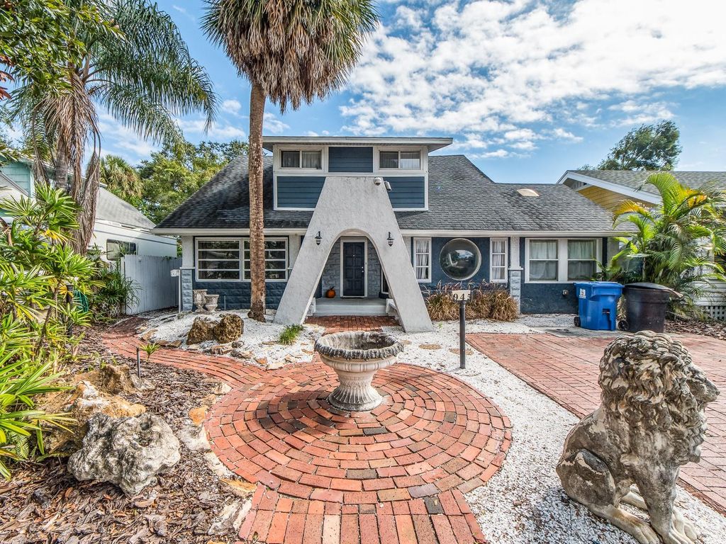 Photo of 945 11th Street N, St Petersburg, FL 33705 (MLS # TB8443960)