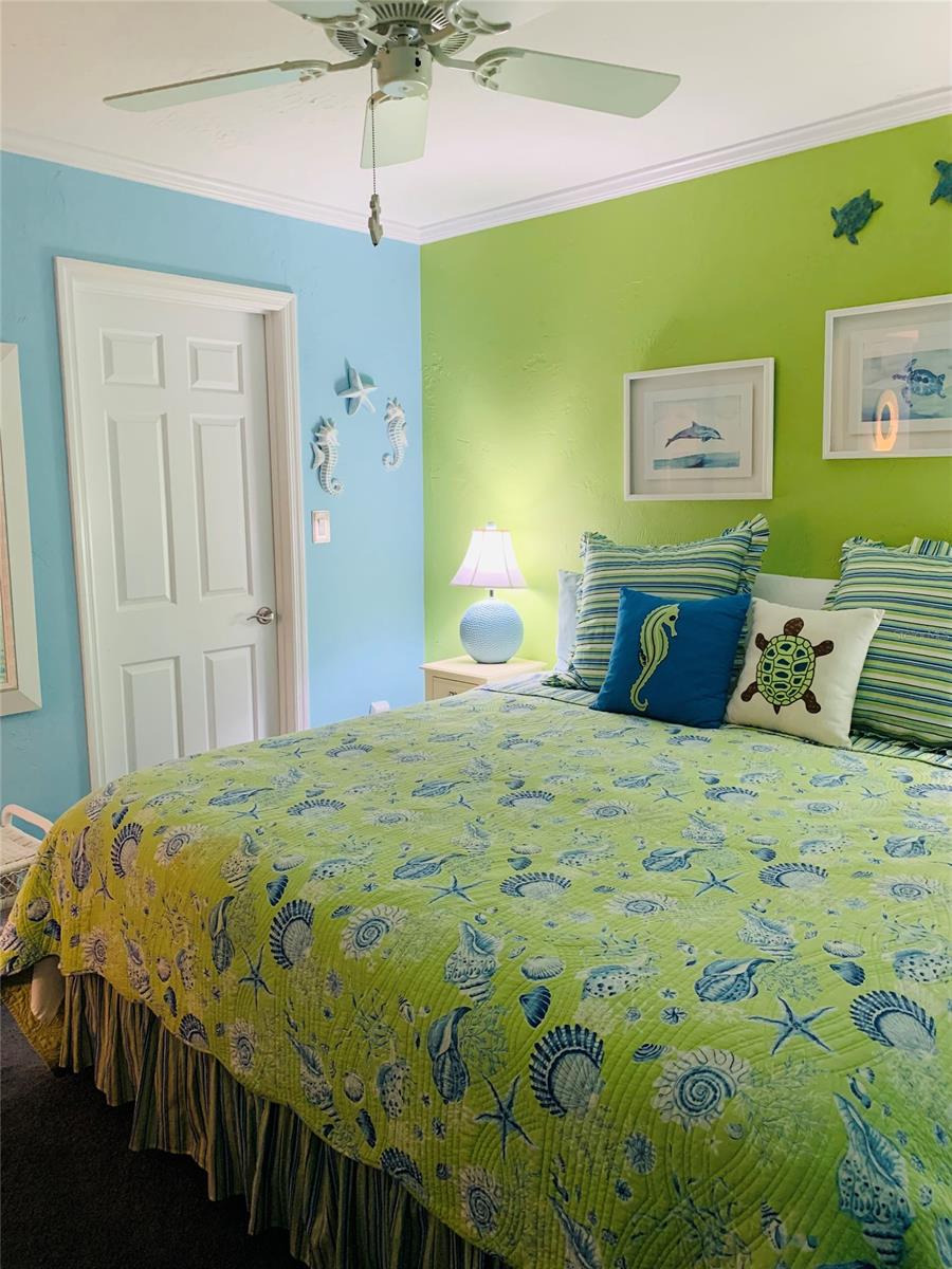 Sunrise Condo - Residential