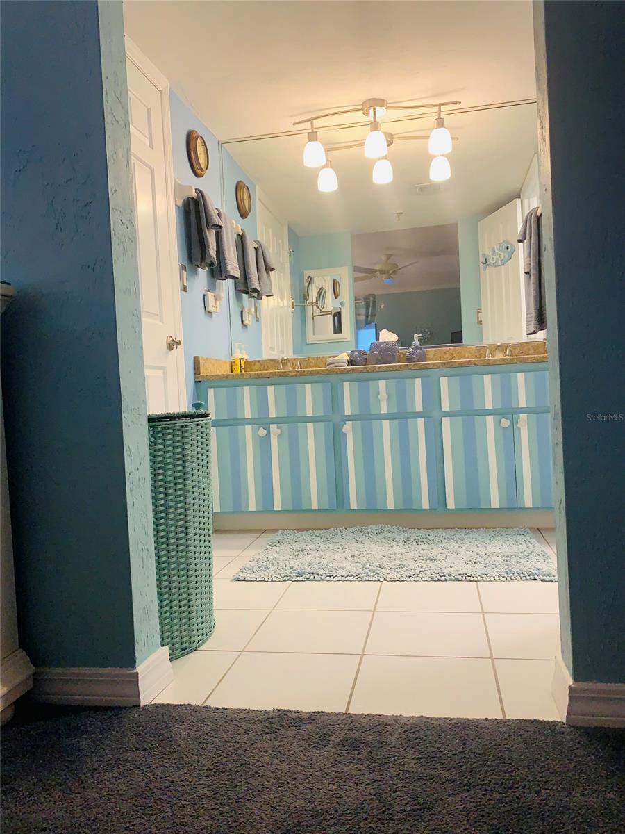 Sunrise Condo - Residential