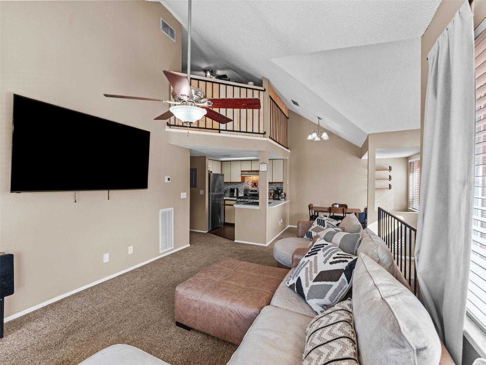 GARDEN VILLAS CONDO PH 01 - Residential