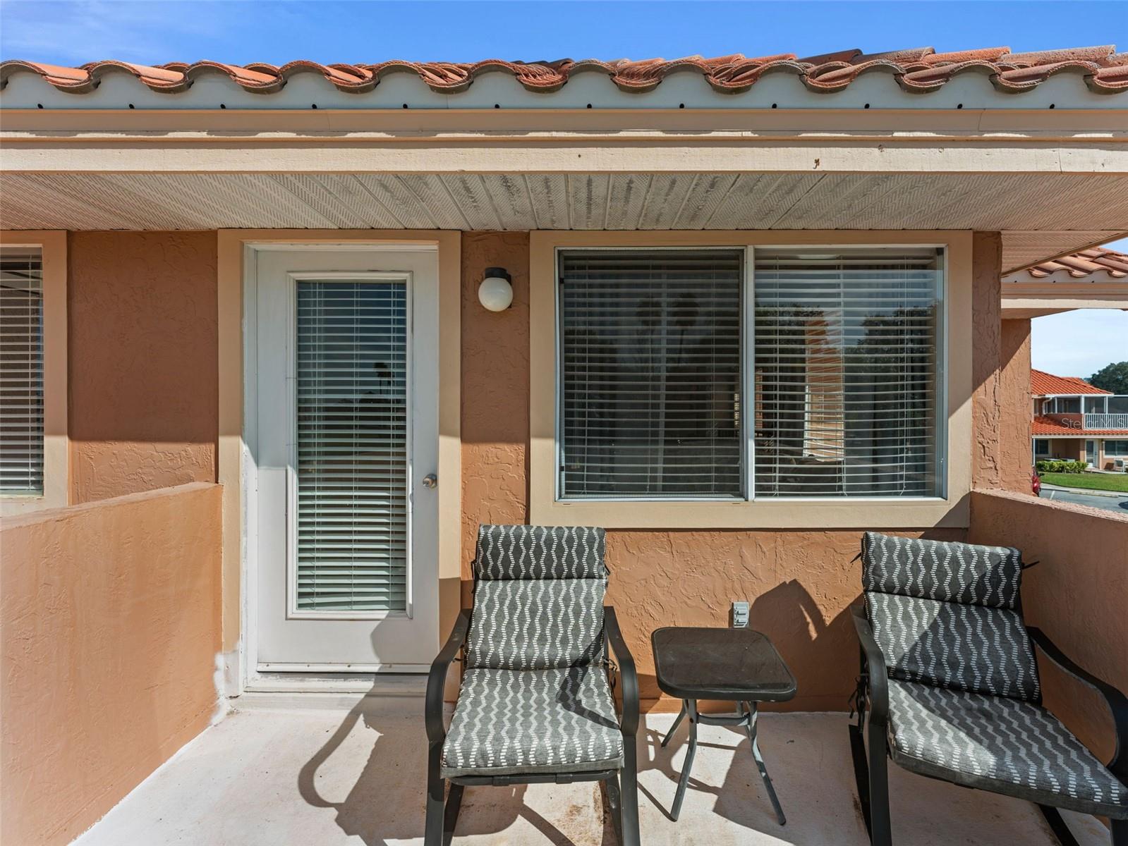 GARDEN VILLAS CONDO PH 01 - Residential